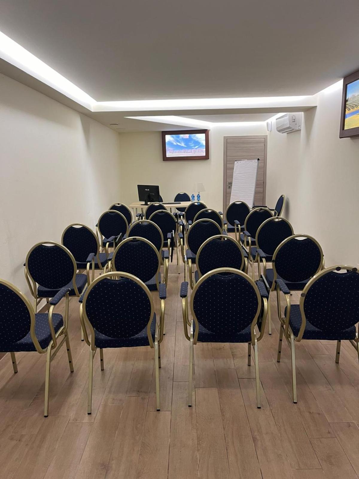 Relais Dei Mandorli Hotel Бергамо Екстериор снимка