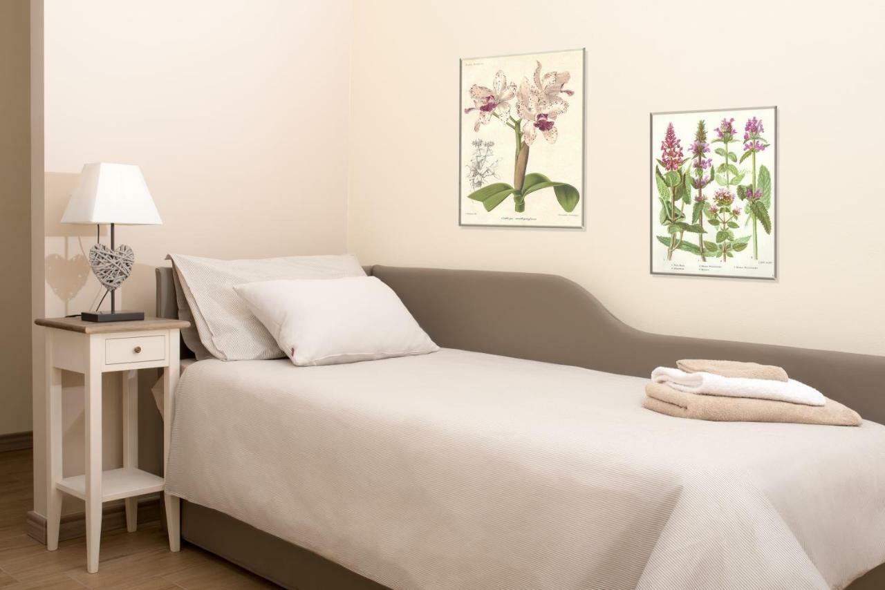 Relais Dei Mandorli Hotel Бергамо Екстериор снимка