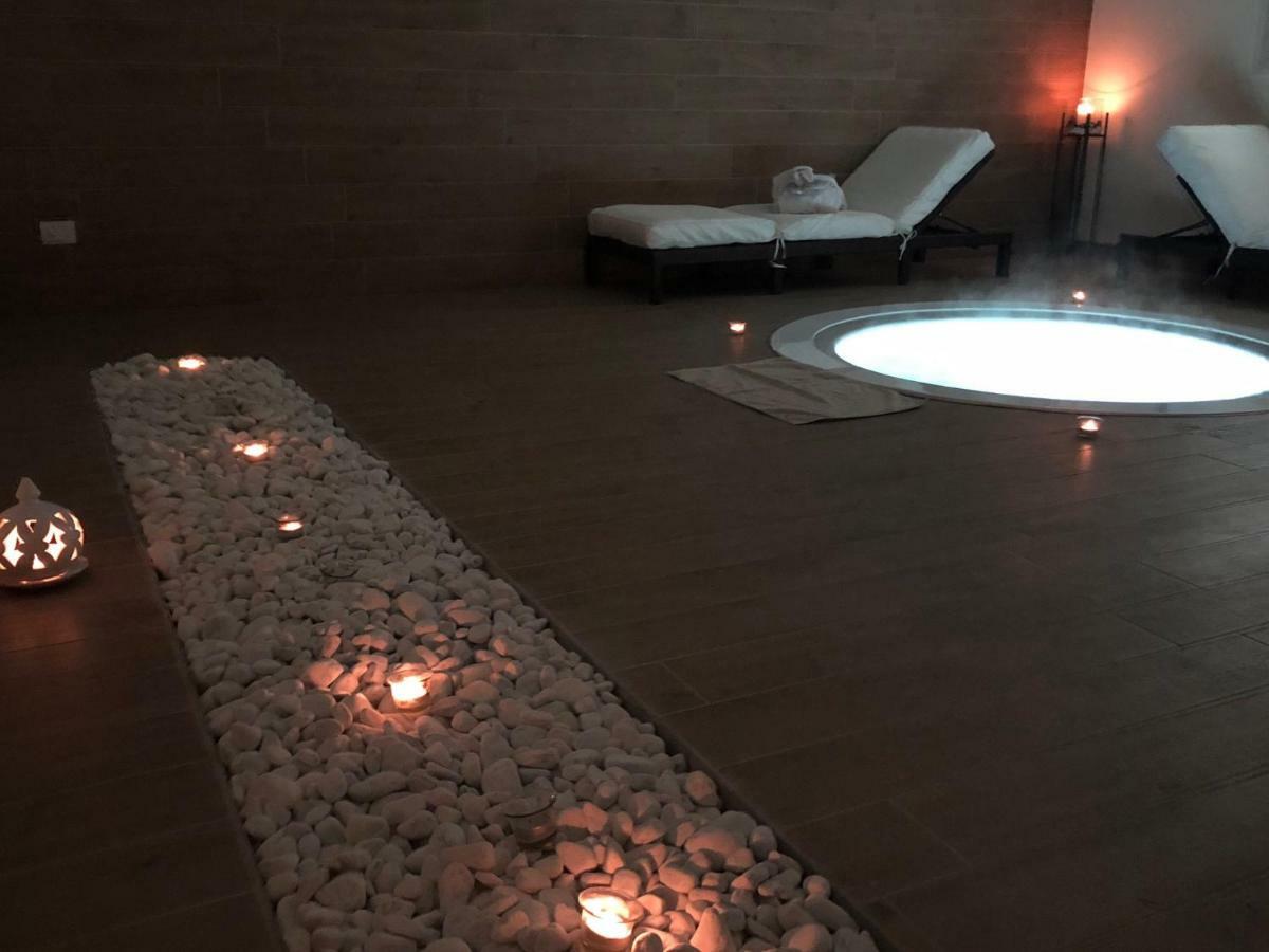 Relais Dei Mandorli Hotel Бергамо Екстериор снимка